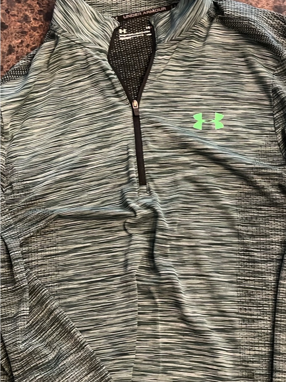 Under Armour Men’s Heathered Mint Green Quarter-Zip Pullover with Black Trim